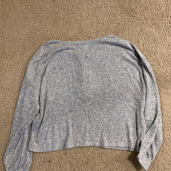 Forever 21 gray top - Picture 3 of 3